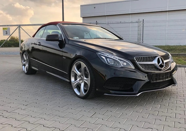 Mercedes-Benz Klasa E cena 187000 przebieg: 81000, rok produkcji 2011 z Inowrocław małe 742